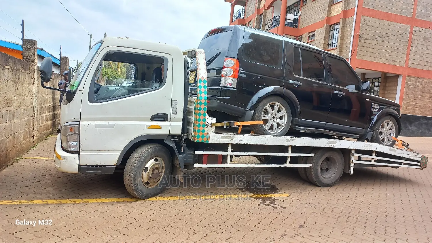 Recovery Towing Flatbed Breakdown Rollback