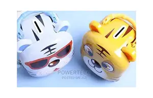 Piggy-Shaped Safe With Iron Lock for Kids