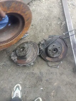 Mercedes Benz W211 Rear Complete Hubs