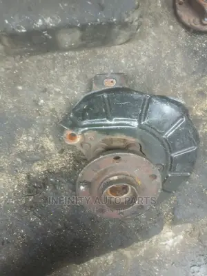 Volkswagen Golf Mk6 Front Hubs