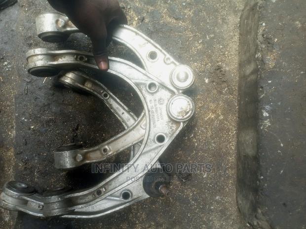 Audi Q7 Upper Control Arm - thumbnail 2