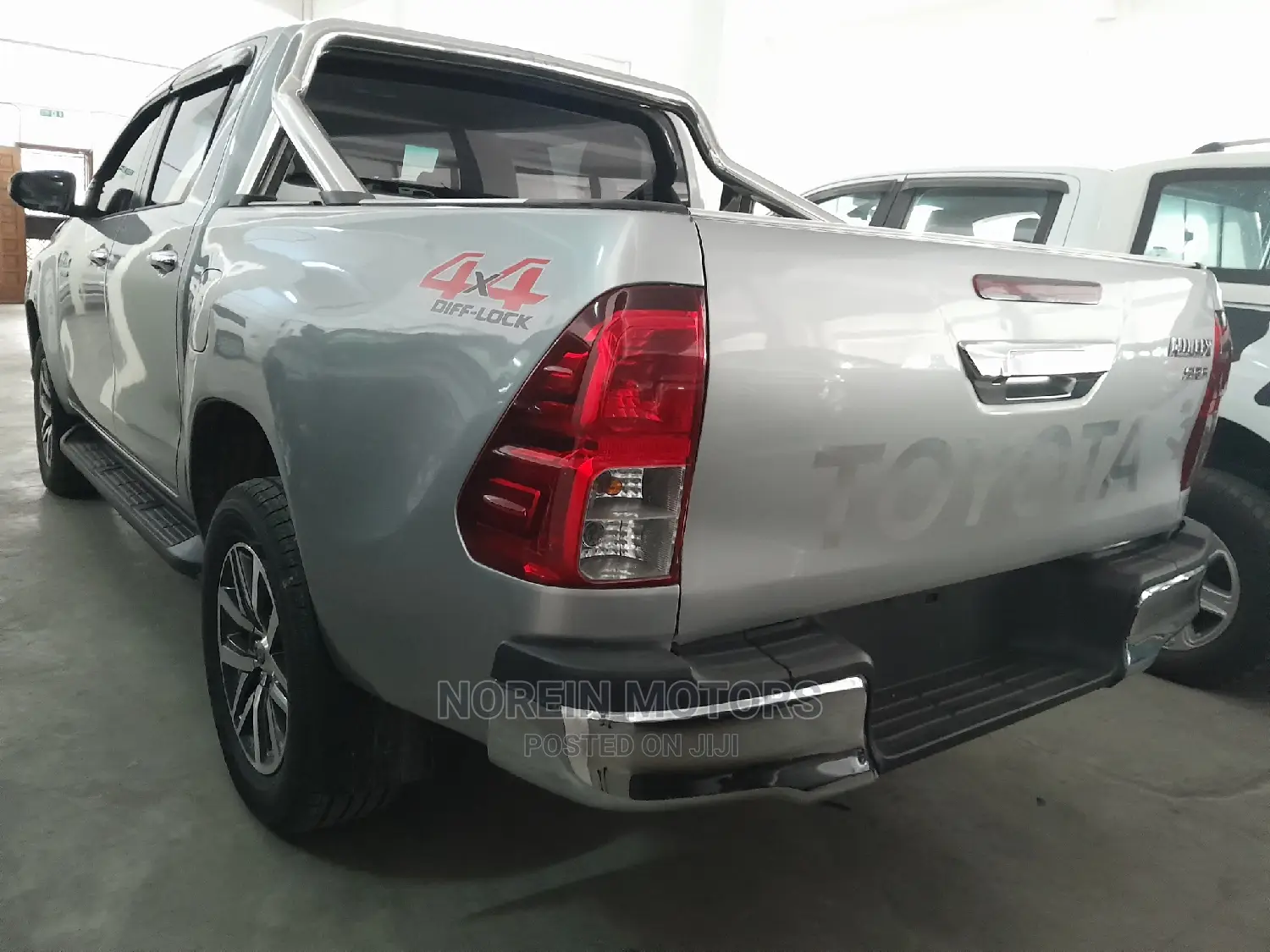 Toyota Hilux SR5 HI-RIDER 2016 Blue