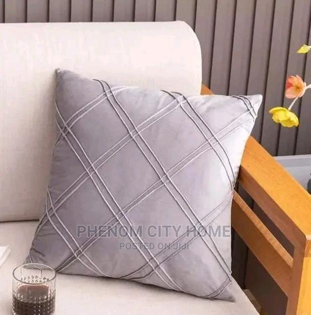 Velvet Pleated Throwpillow Cases