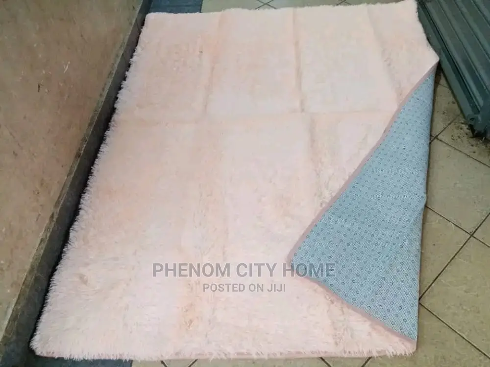 Plain Fluffy Affordable Carpets
