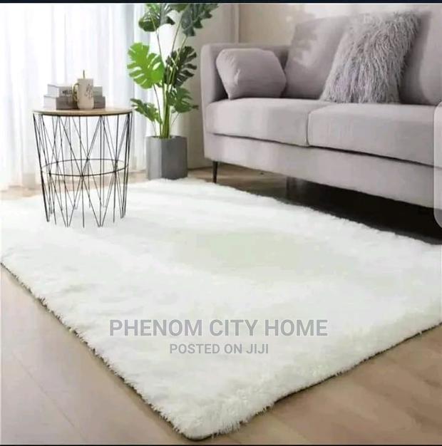 Plain Fluffy Affordable Carpets