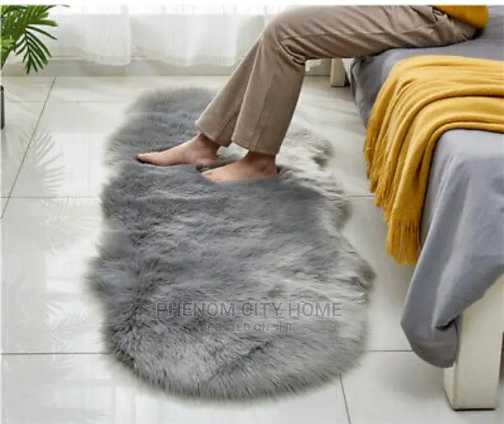 Faux Fur Chiwawa Bedside Mats