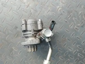 Power Steering Pump for Toyota 7L 1KD Engine