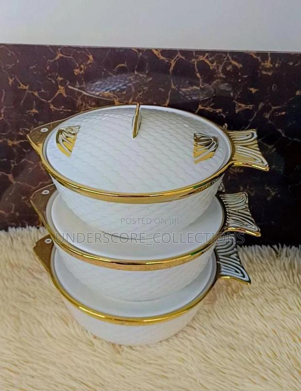 White and Gold Rimmed Fish Shaped Serving Bowls - thumbnail 3