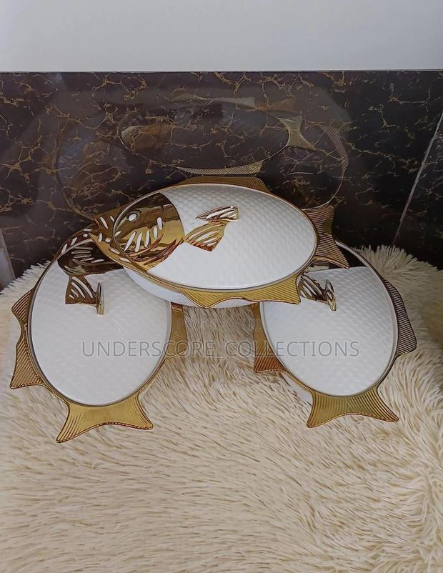 White and Gold Rimmed Fish Shaped Serving Bowls - thumbnail 4