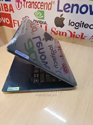 New Laptop Lenovo Ideapad 3 8GB Intel Core I5 SSD 256GB