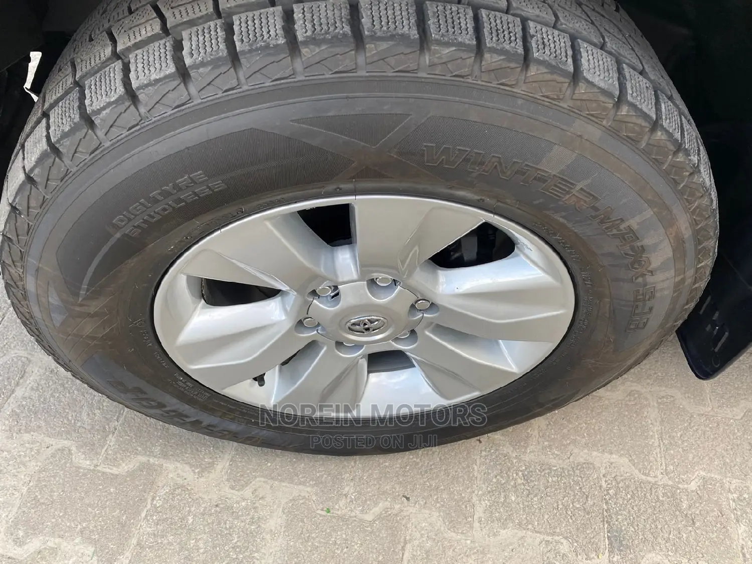 Toyota Hilux 2018 Off white