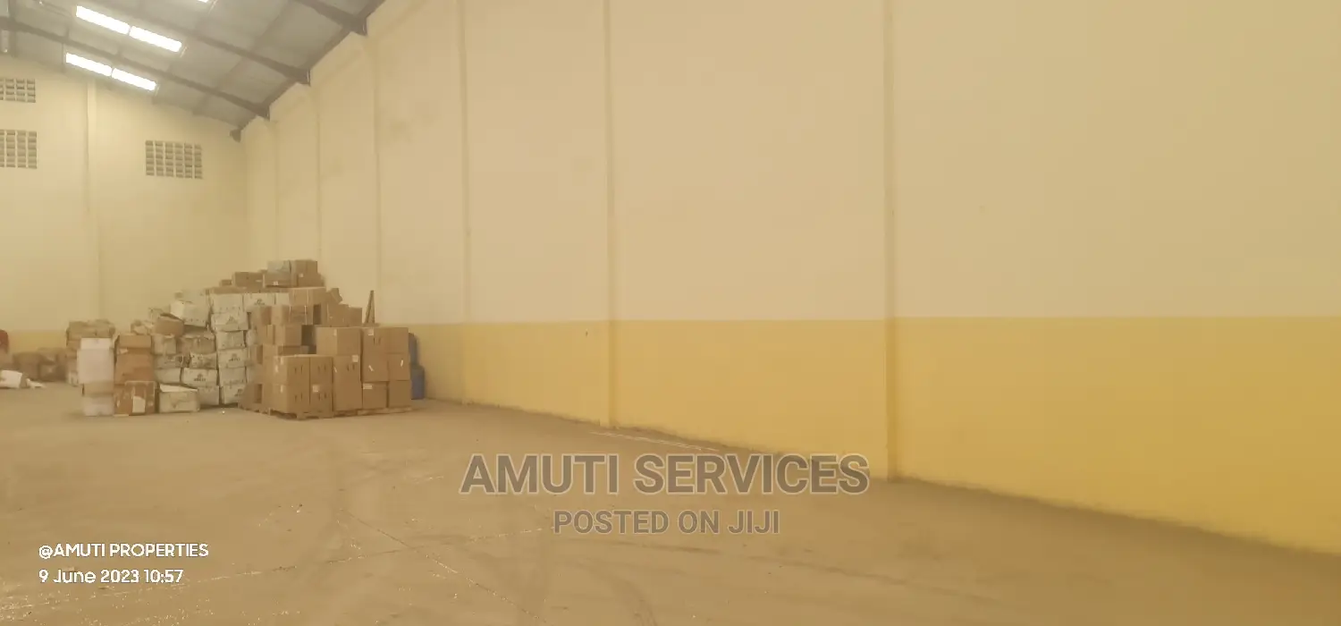Showroom for Sale