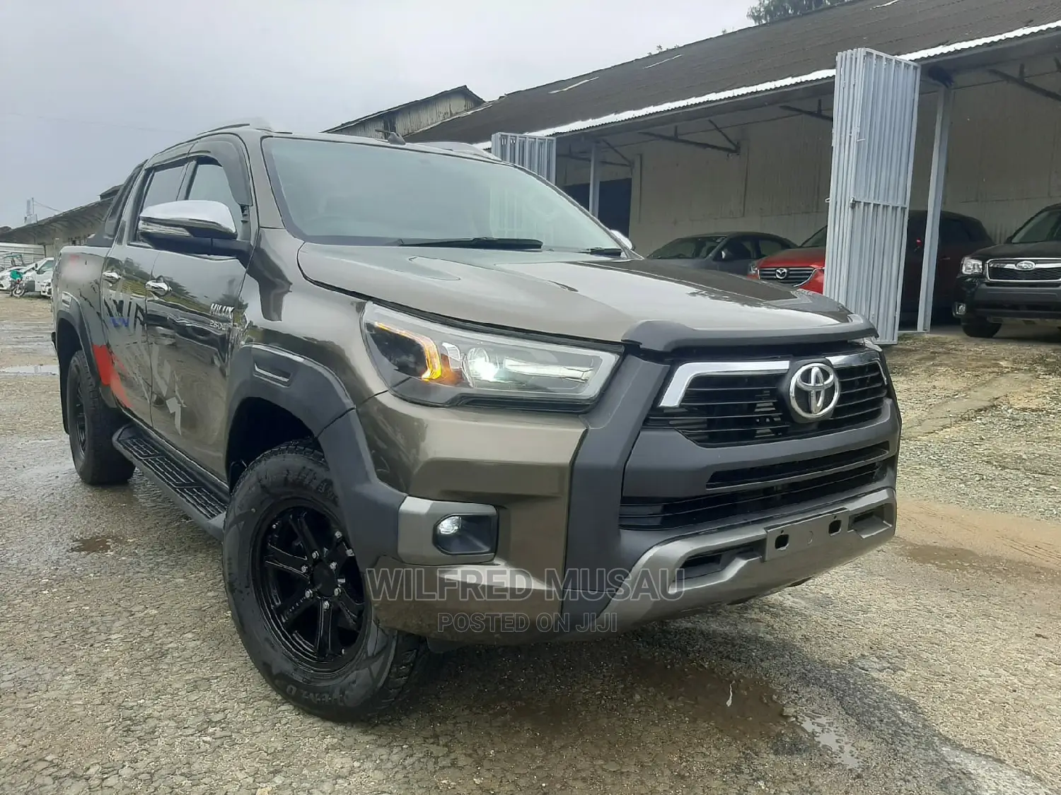 Toyota Hilux 2016 Gray
