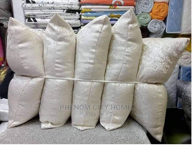 Fiber Throwpillow Inserts - thumbnail 2
