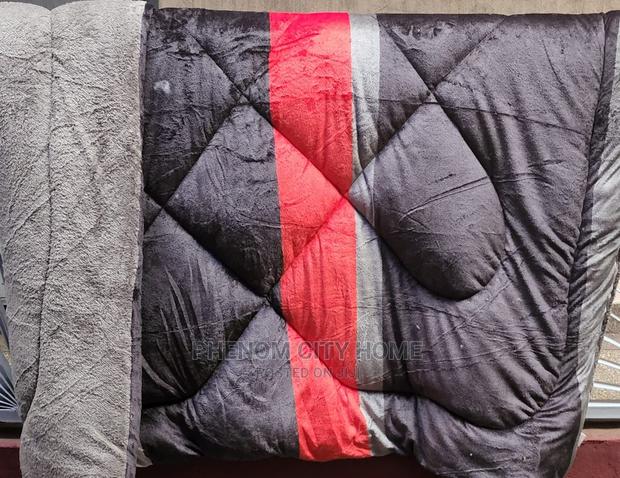 Single Woolen Duvet Available - thumbnail 3