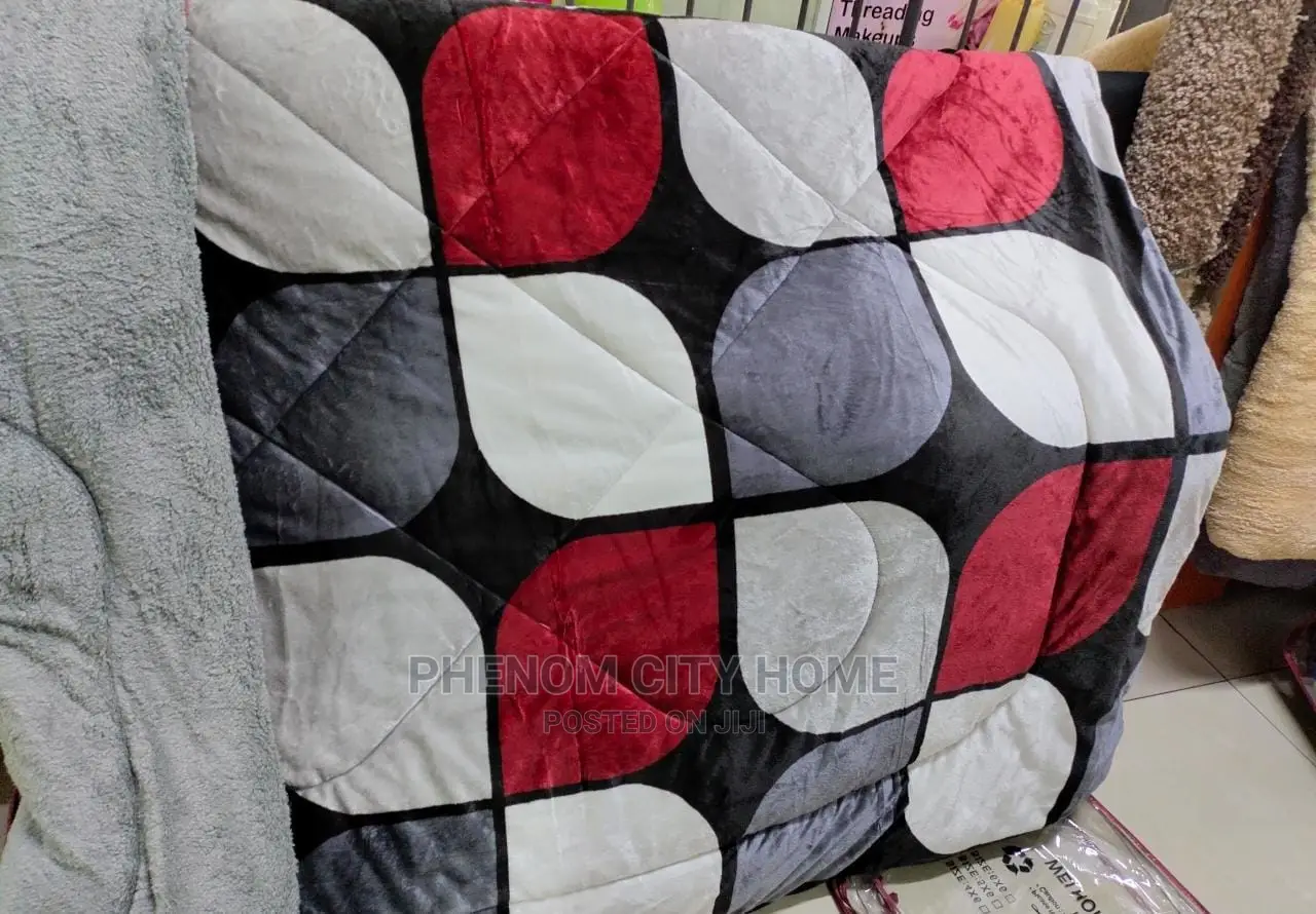 Single Woolen Duvet Available
