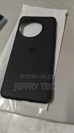 Oneplus 11 ACE2/11R Slim Soft Back Case Shockproof Ultra Thi