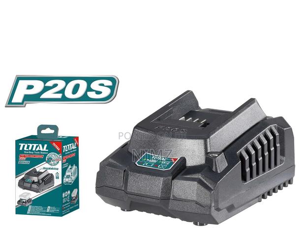 Total TFCLI2001 Fast Intelligent Charger Voltage:20V Char - main view
