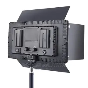 Camera Pro Led 600 Vedio Lights With Tripod.