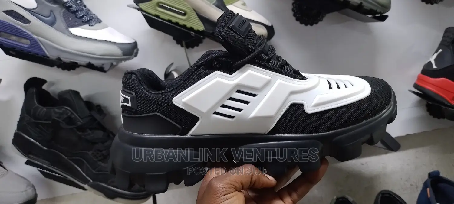 Prada Cloudburst