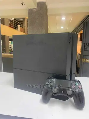 Second Edition Ps4 STD With Original Controller