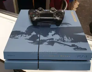 Limited Edition Ps4 Standard With Its Controller