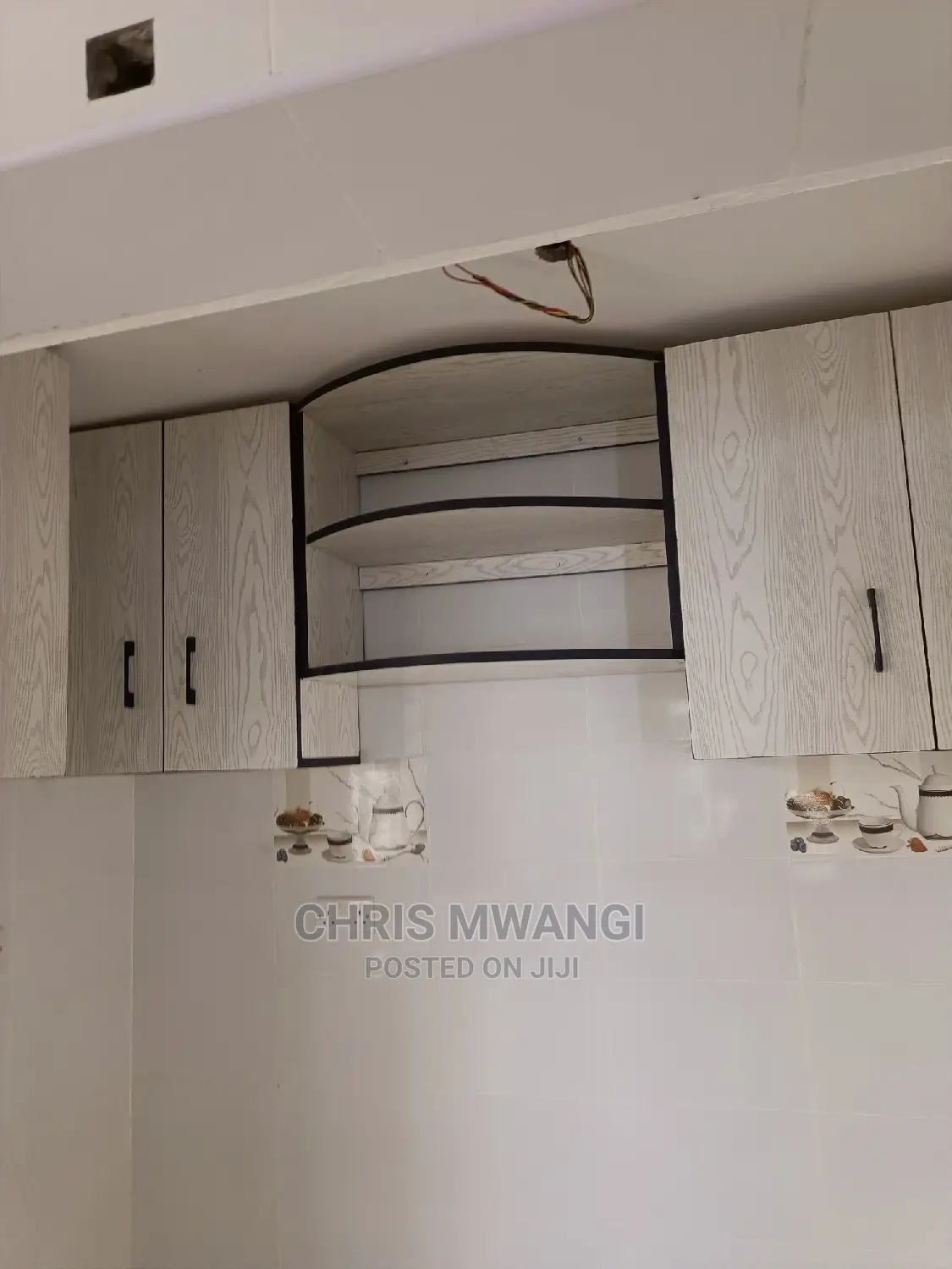 5bdrm Maisonette in Emarlands Plains, Kamakis for sale