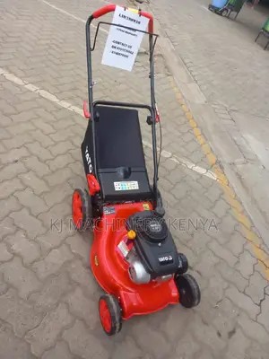 Gasoline Powered Lawm Mower