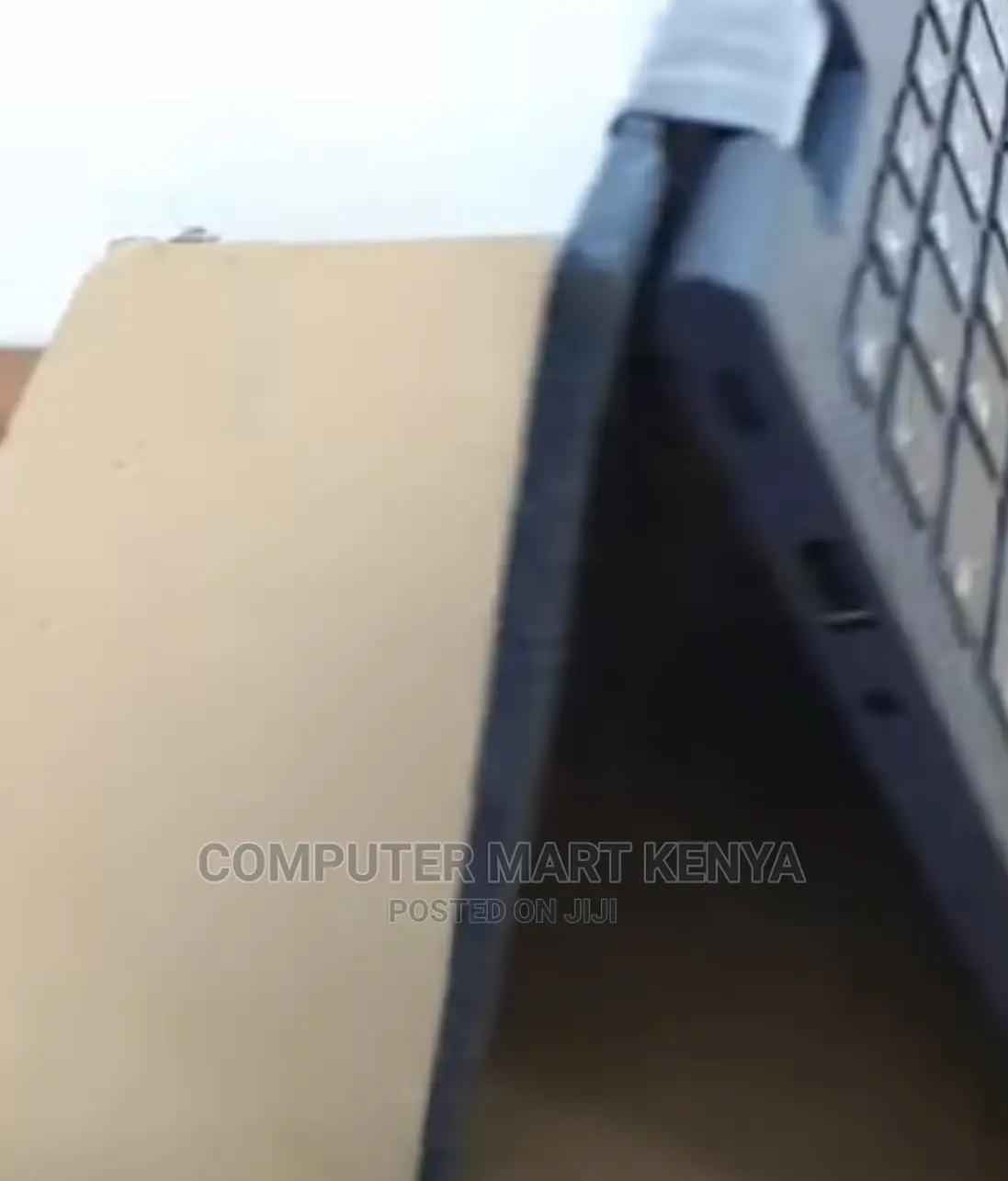 New Laptop Lenovo Yoga C740 8GB AMD Ryzen 7 SSD 512GB