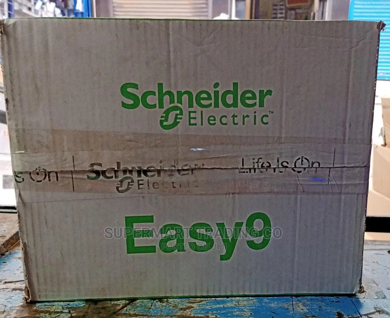 Schenieder Consumer 9way