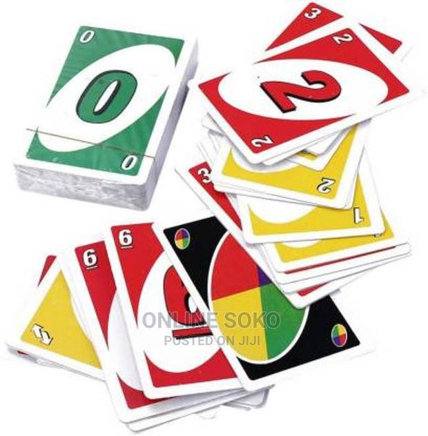 Family Fun Uno Card Game - thumbnail 3