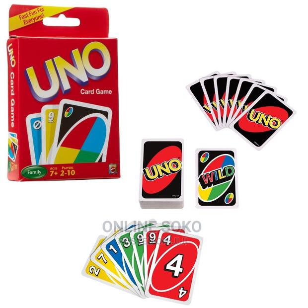 Family Fun Uno Card Game - thumbnail 2