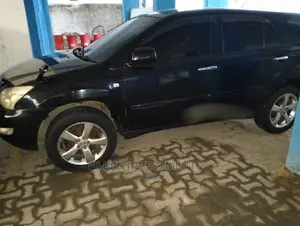 Toyota Harrier 2.4 2009 Black