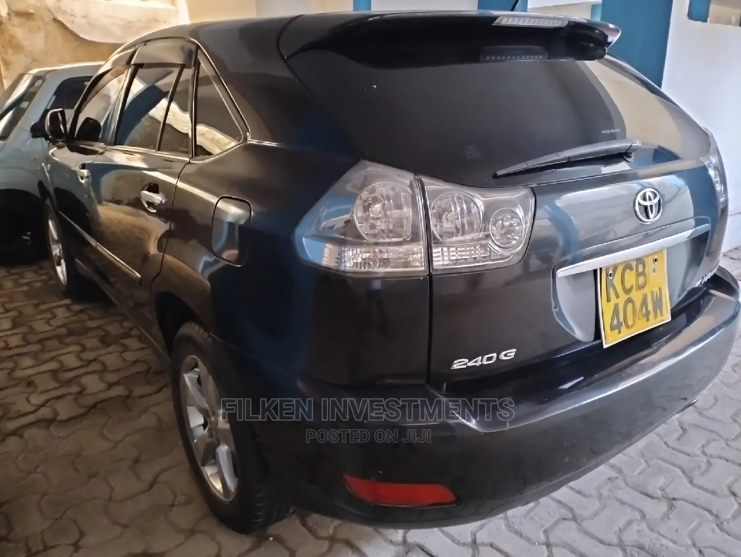 Toyota Harrier 2.4 2009 Black