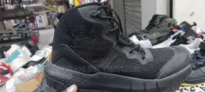 Under Armour Sneakers Boots
