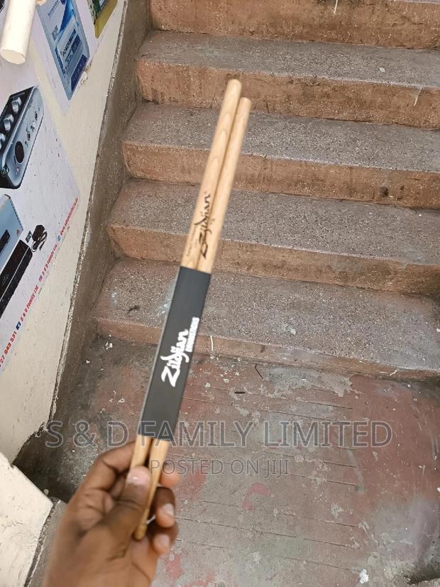 Zildjian 7A Drumsticks - main view