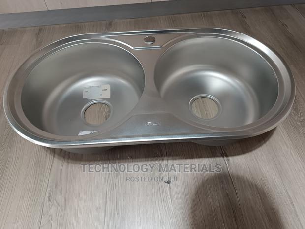 Round Double Bowl Stainless Steel Kitchen Sink