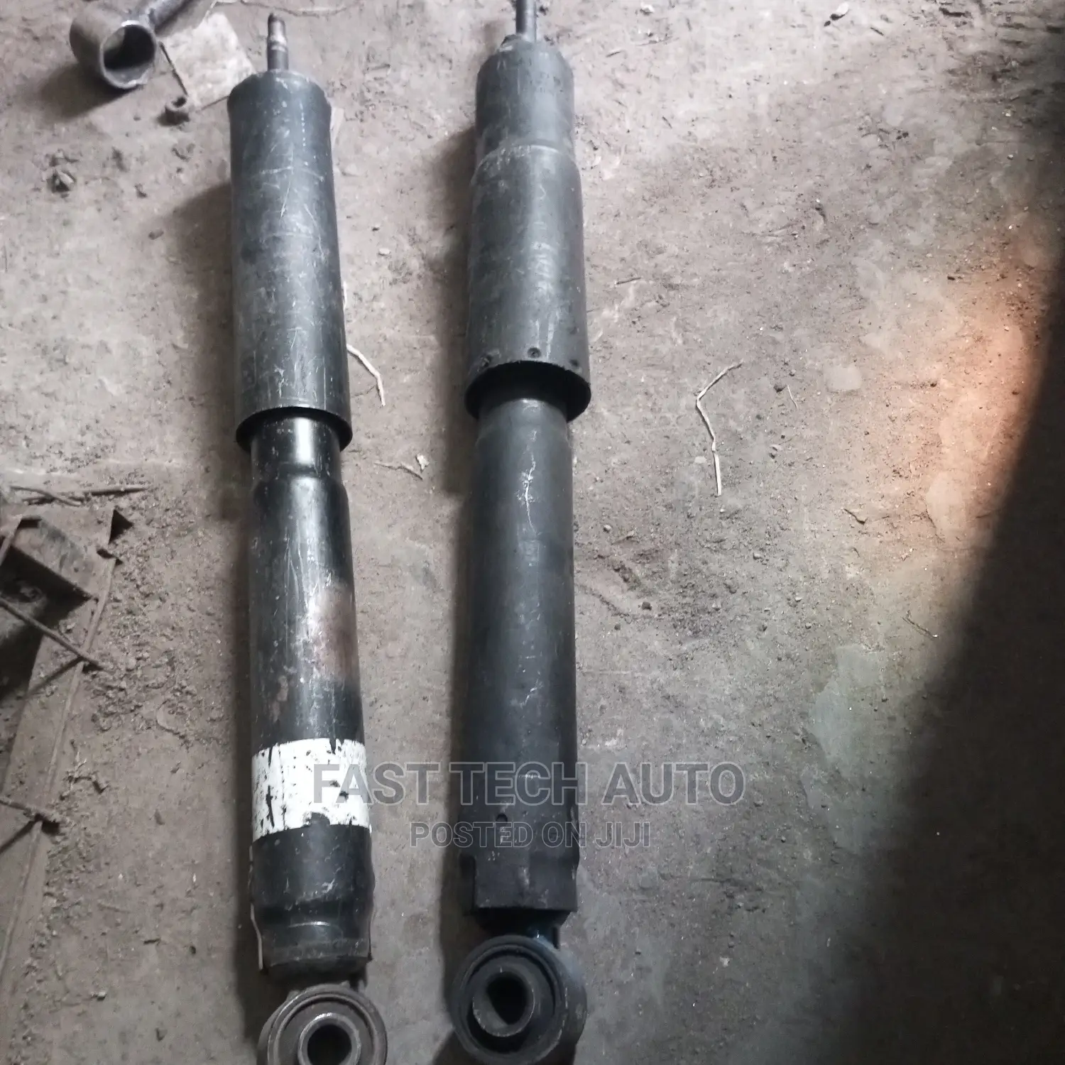 Land Cruiser Prado Shocks(Rear)