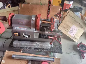 Pipe Threader Machine