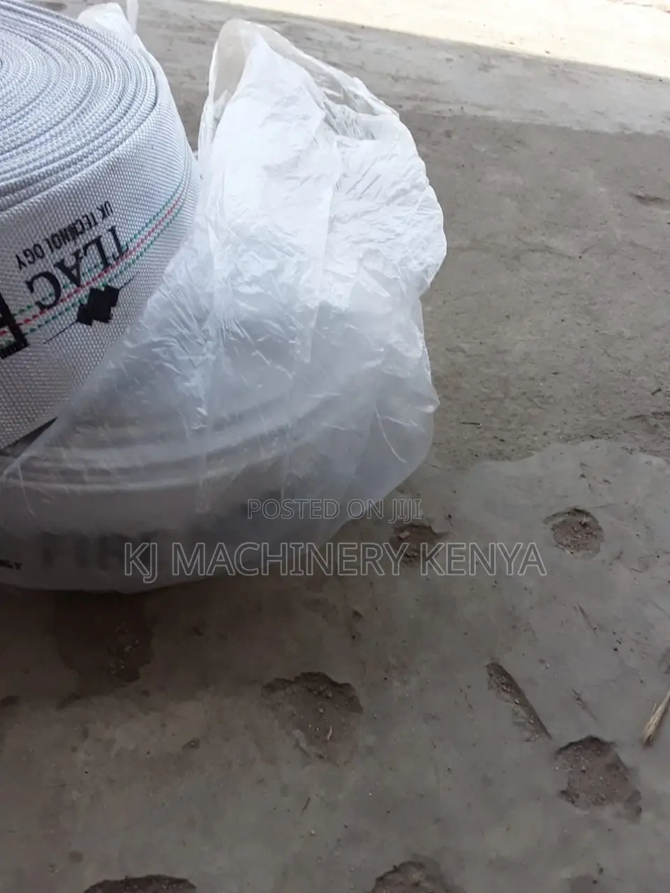 Canvas Delivery Water Pump Pipes