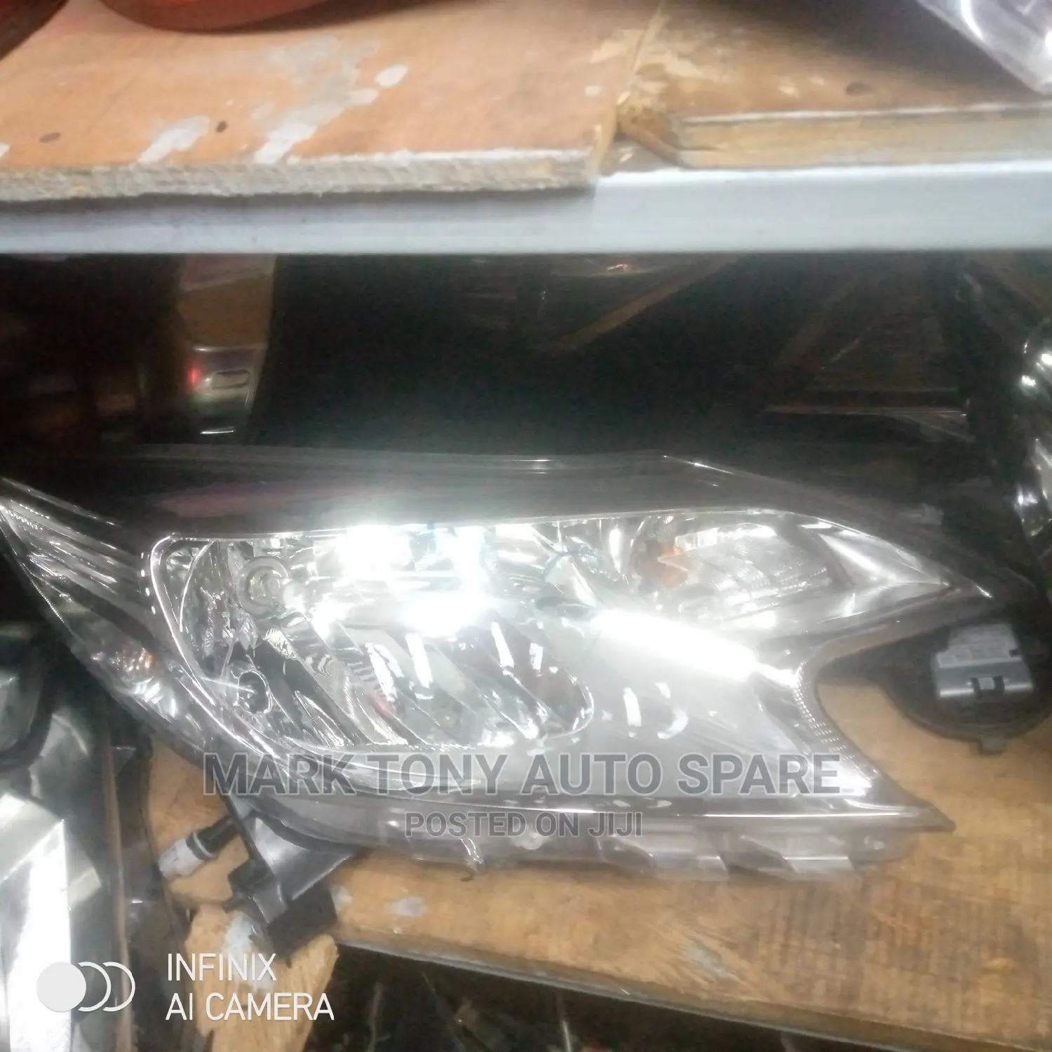 Note 2012 Headlight Non