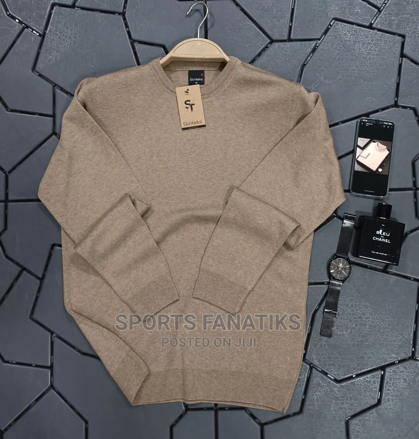 Men Round Neck Sweaters