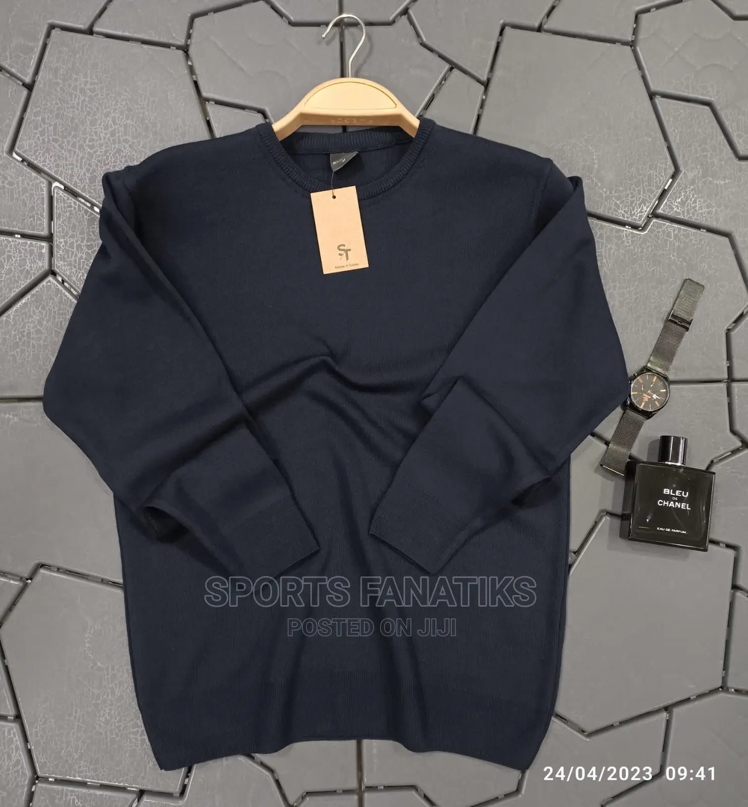 Men Round Neck Sweaters