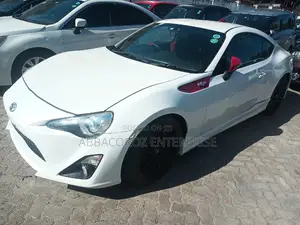 Toyota GT86 2016 White