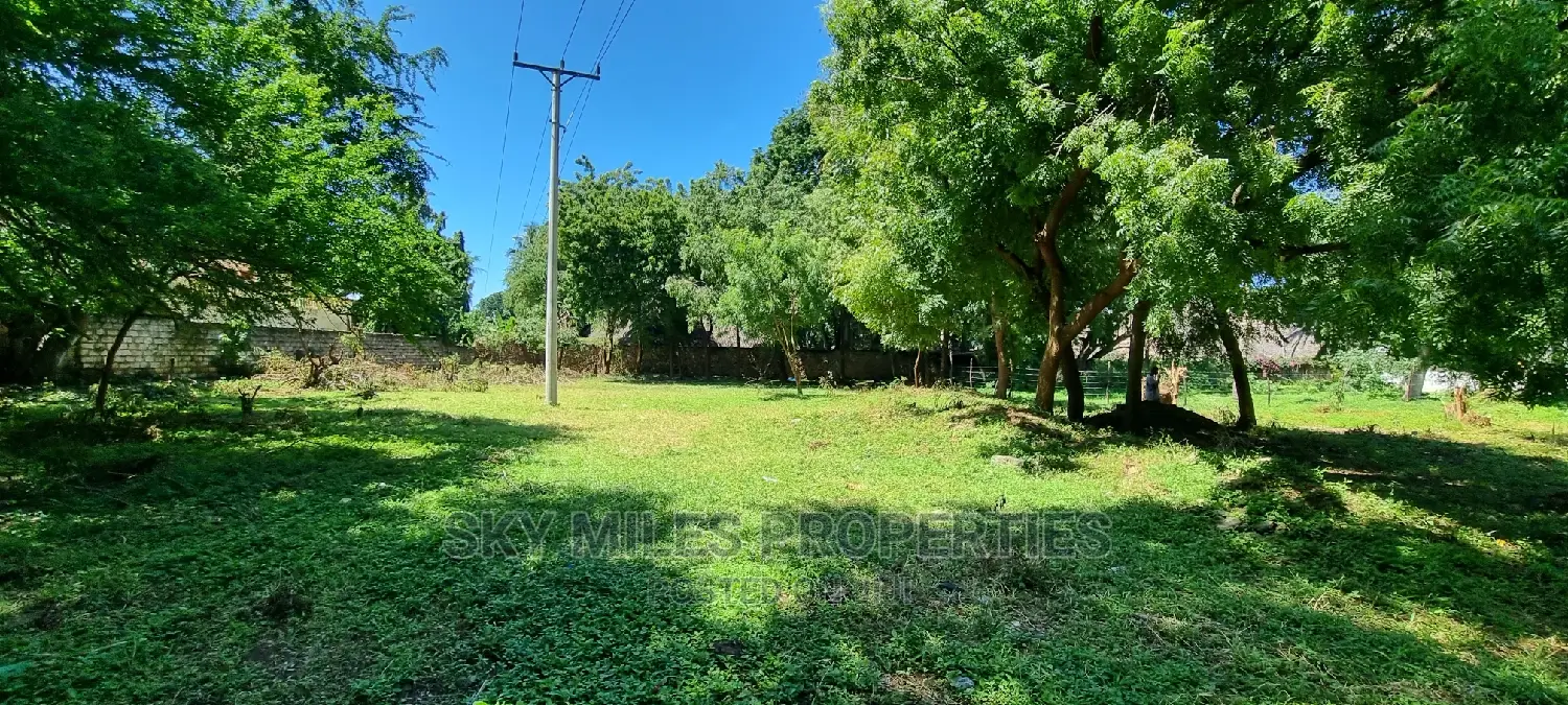 La-Marina Mtwapa 1/4 Plots on Sale