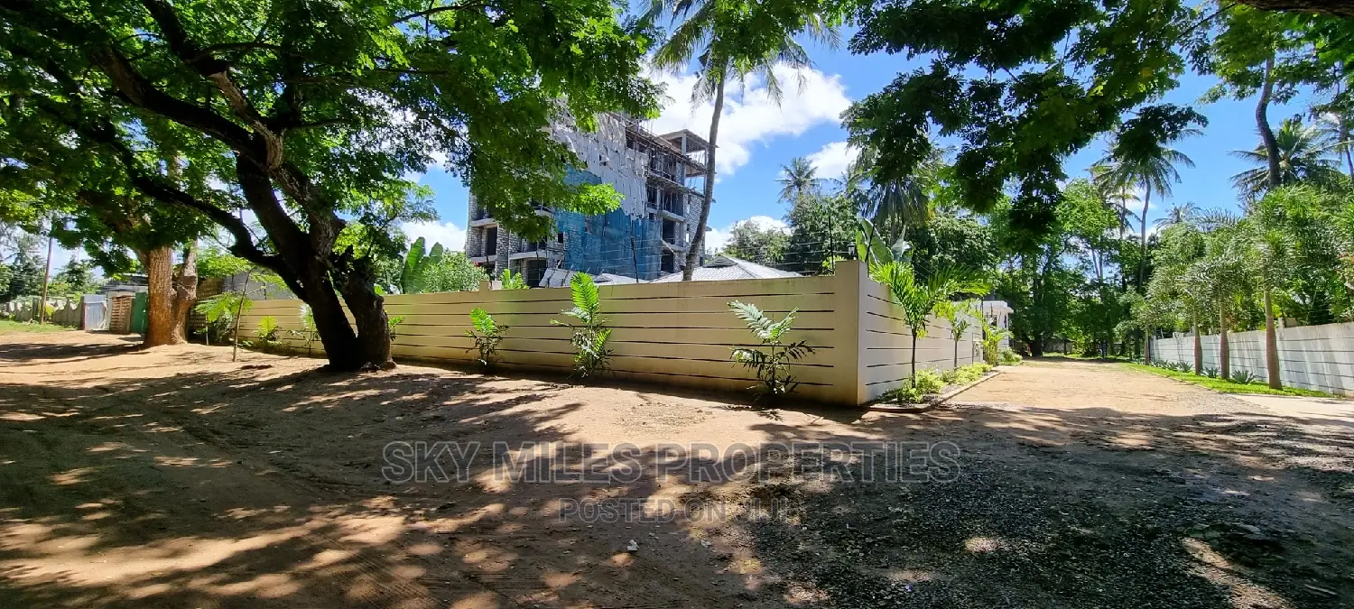 La-Marina Mtwapa 1/4 Plots on Sale