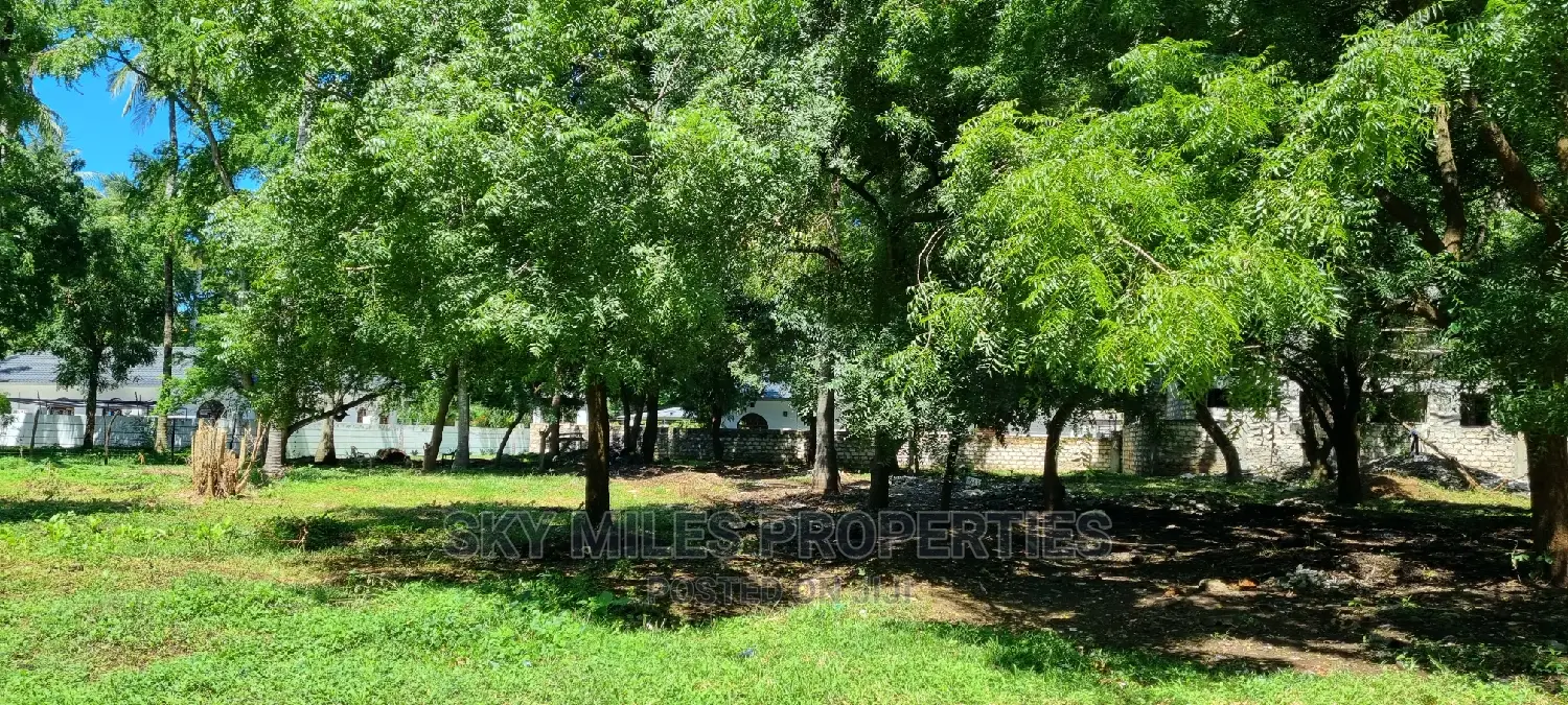 La-Marina Mtwapa 1/4 Plots on Sale