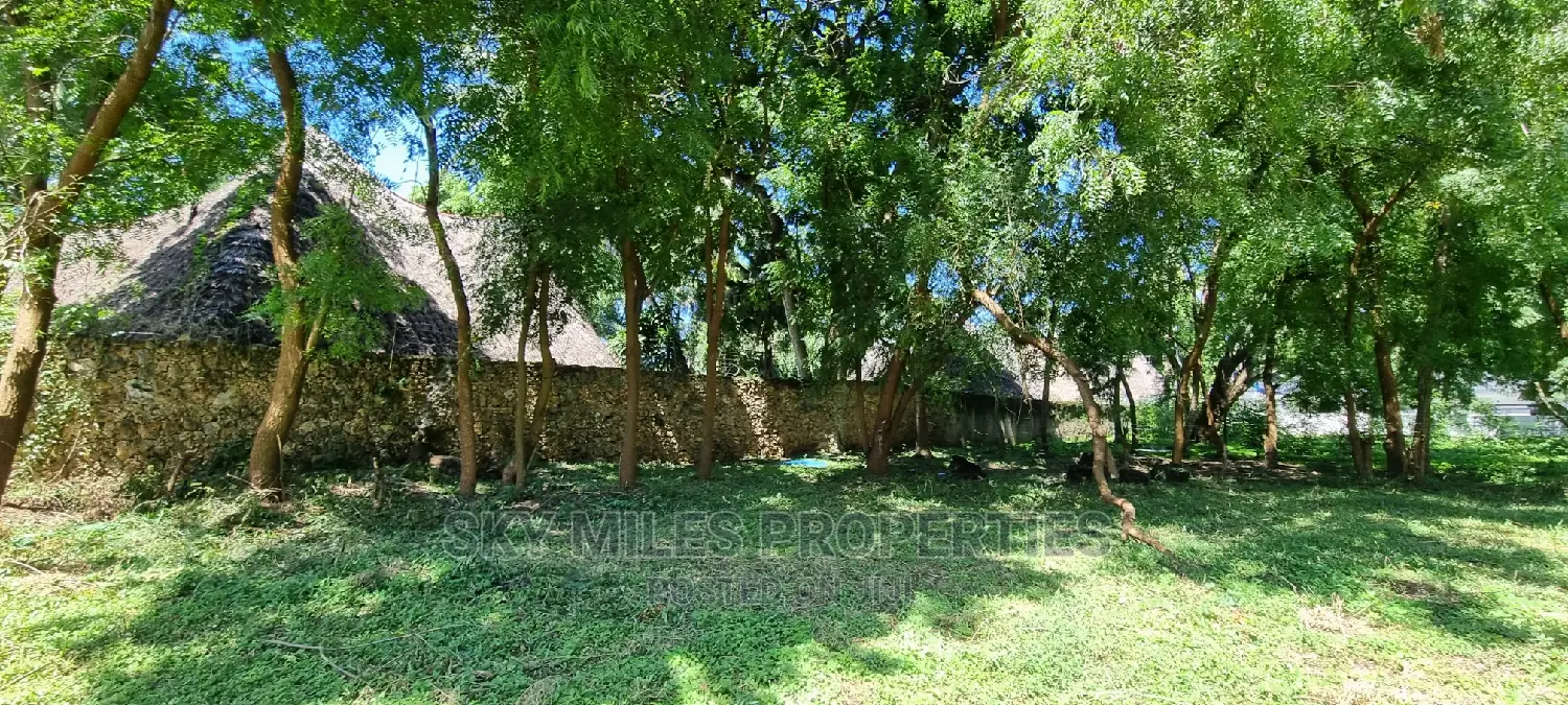 La-Marina Mtwapa 1/4 Plots on Sale