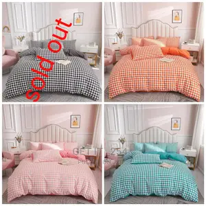 Checked Textured Duvet Cover*
Includes:
Duvet Cover 
Bedshee