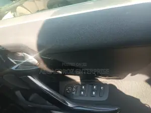 Peugeot 208 2016 White